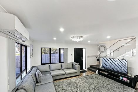 Photo of property in 17a Kerrydale Road, Manurewa, Auckland, 2102