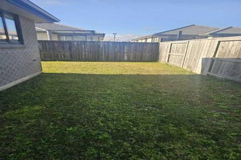Photo of property in 10 Wawai Drive, Papamoa Beach, Papamoa, 3118