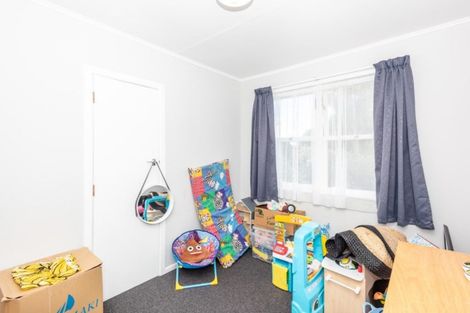 Photo of property in 17 Ropata Street, Kaiti, Gisborne, 4010