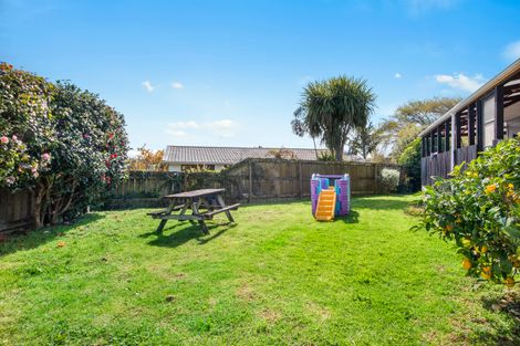 Photo of property in 106 Queen Street, Waiuku, 2123