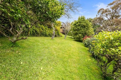 Photo of property in 20 Chivalry Road, Glenfield, Auckland, 0629