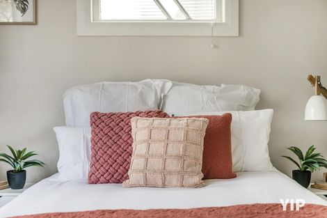 Photo of property in 21 Handyside Street, Tawa, Wellington, 5028