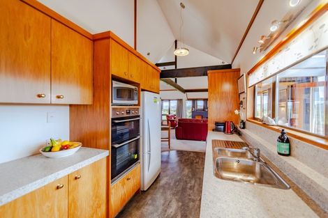 Photo of property in 297 Porangahau Road, Waipukurau, 4282