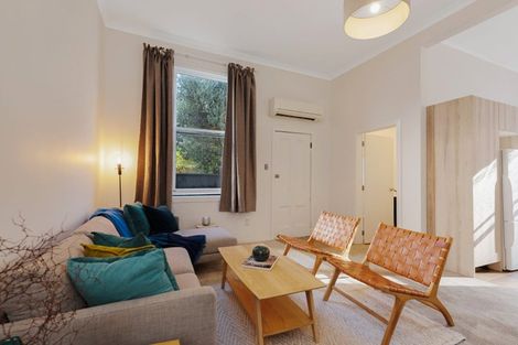 Photo of property in 84 Tinakori Road, Thorndon, Wellington, 6011