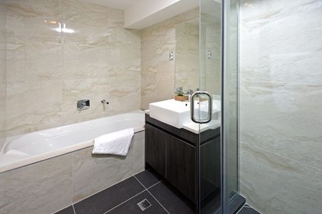 Photo of property in 11 Waru Lane, Te Atatu Peninsula, Auckland, 0610