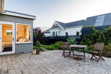 Photo of property in 3 City Road, Roslyn, Dunedin, 9010