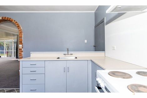 Photo of property in 6 Michael Street, Waimate, 7924