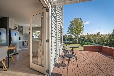 Photo of property in 215 Barrington Street, Somerfield, Christchurch, 8024