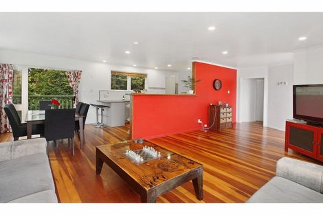 Photo of property in 1/19 Gazelle Avenue, Beach Haven, Auckland, 0626