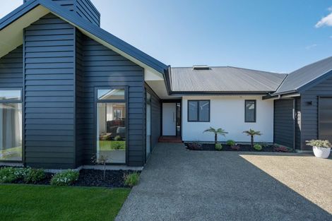 Photo of property in 6 Blackbarn Close, Richmond, 7020