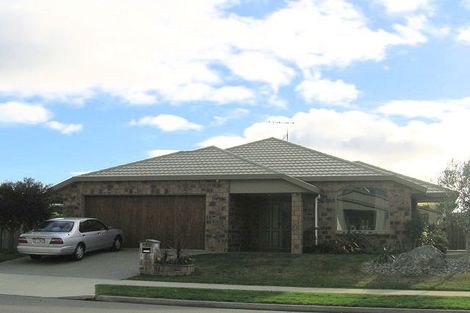 Photo of property in 182 Milne Drive, Paraparaumu, 5032