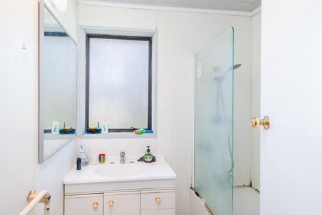 Photo of property in 23 Weka Grove, Elderslea, Upper Hutt, 5018