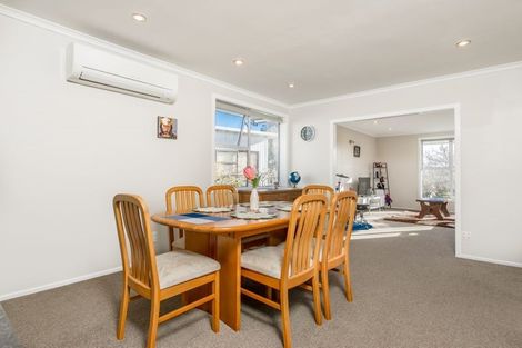 Photo of property in 18 Yeoman Place, Howick, Auckland, 2014