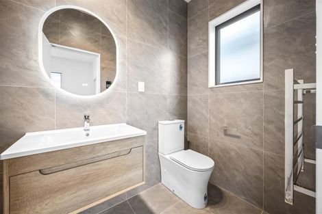 Photo of property in 1 Bannockburn Road, Opaheke, 2113