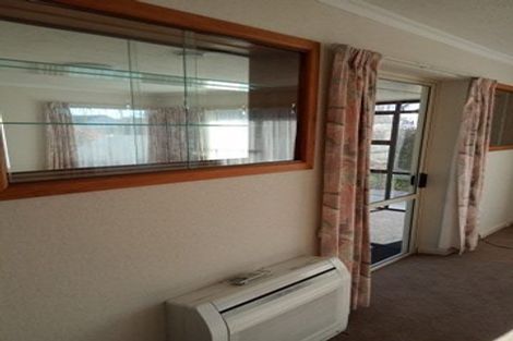 Photo of property in 15 Pembroke Street, Avondale, Christchurch, 8061