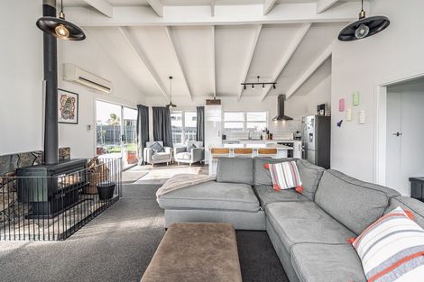 Photo of property in 8a Kings Avenue, Gonville, Whanganui, 4501