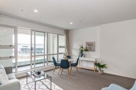 Photo of property in Stadium Garden Flats, 308/107 Thorndon Quay, Pipitea, Wellington, 6011