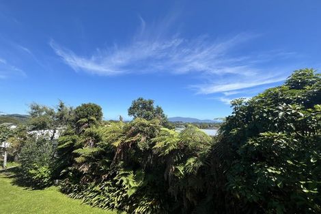 Photo of property in 21 Kereru Street, Waikanae, 5036