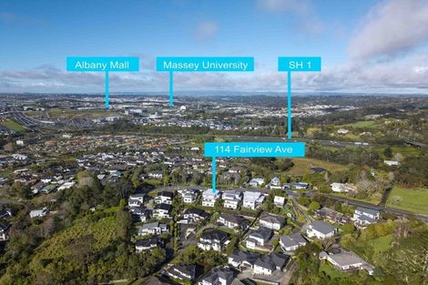 Photo of property in 44 Borneo Drive, Fairview Heights, Auckland, 0632