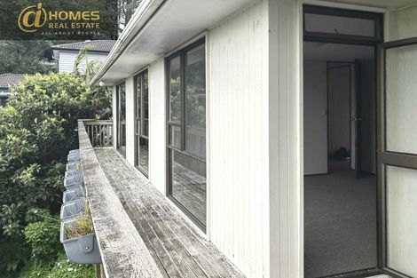 Photo of property in 5 Rosedale Road, Pinehill, Auckland, 0632