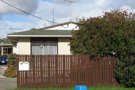 Photo of property in 10a Bay Street, Red Beach, 0932