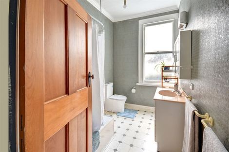 Photo of property in 51 Easther Crescent, Kew, Dunedin, 9012