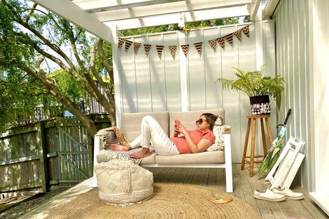 Photo of property in 17 Iwa Street, Mapua, 7005