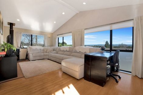 Photo of property in 6 Taylor Street, Ohauiti, Tauranga, 3112