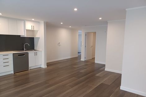 Photo of property in 3a Lesa Annis Place, Henderson, Auckland, 0612