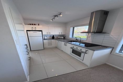 Photo of property in 2/68 Browns Road, St Albans, Christchurch, 8014
