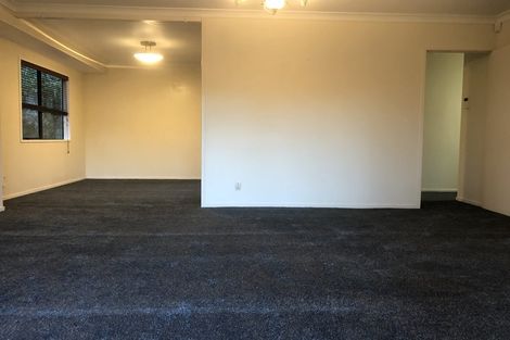 Photo of property in 52 Hiwihau Place, Glenfield, Auckland, 0629