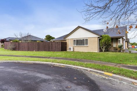 Photo of property in 2 Marlon Lane, East Tamaki, Auckland, 2016