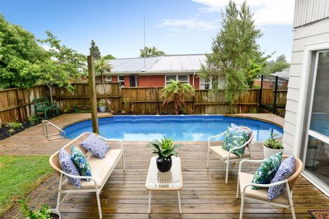 Photo of property in 21 Pelorus Street, Glenview, Hamilton, 3206