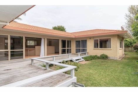 Photo of property in 15a Oakridge Drive, Kerikeri, 0230