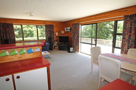 Photo of property in 242 Rereahu Avenue, Hatepe, Turangi, 3382