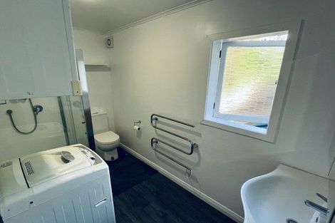 Photo of property in 2/44 Ribble Street, Island Bay, Wellington, 6023