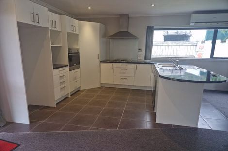 Photo of property in 35 Wilford Street, Wallaceville, Upper Hutt, 5018