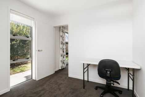 Photo of property in 1 Butterworth Crescent, Papamoa Beach, Papamoa, 3118