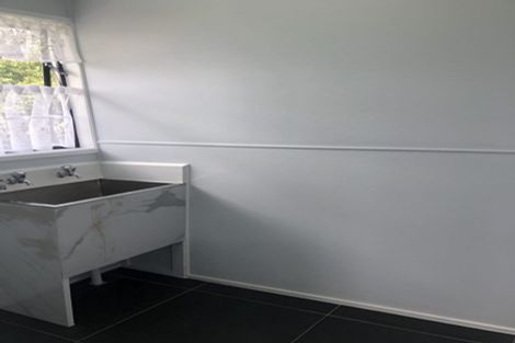 Photo of property in 55 Sikkim Crescent, Clover Park, Auckland, 2019