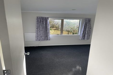 Photo of property in 17 Sirsi Terrace, Broadmeadows, Wellington, 6035
