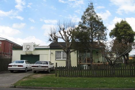 Photo of property in 18 Charles Road, Hannahs Bay, Rotorua, 3010