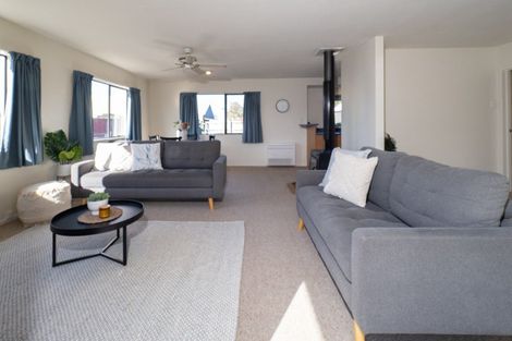 Photo of property in 21 Nixon Street, Tinwald, Ashburton, 7700