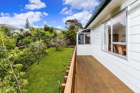 Photo of property in 5 Airey Place, Torbay, Auckland, 0630