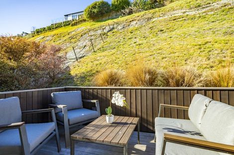 Photo of property in 61 Mcdonnell Road, Arrowtown, 9302