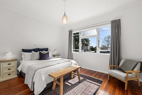 Photo of property in 12 Chambers Street, Havelock North, 4130