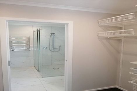 Photo of property in 375 Main Road, Tawa, Wellington, 5028