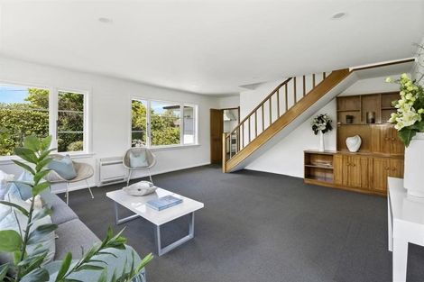 Photo of property in 25 Gleneagles Terrace, Ilam, Christchurch, 8053
