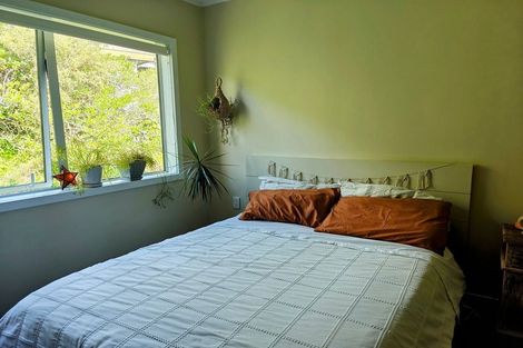 Photo of property in 8d Nikau Road, Point Howard, Lower Hutt, 5013