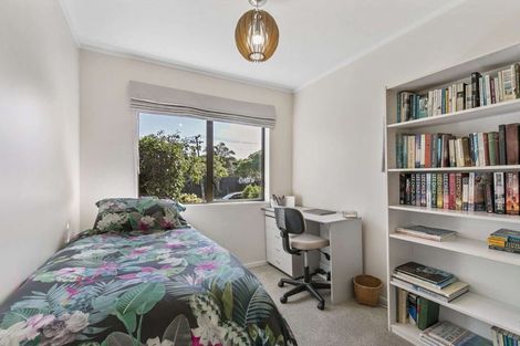 Photo of property in 2b Camden Road, Sandringham, Auckland, 1025