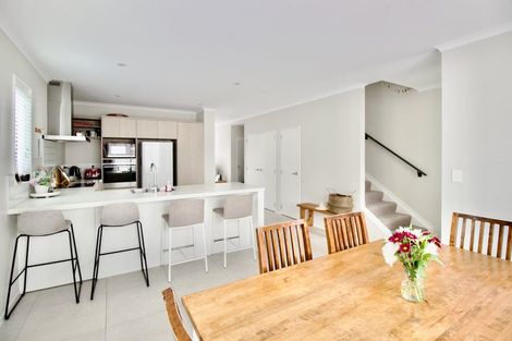 Photo of property in 7 Uma Grove, Hobsonville, Auckland, 0616